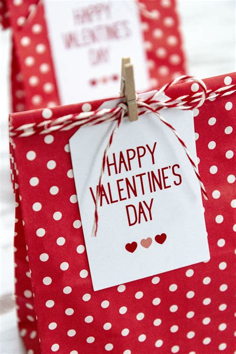 Your Go-To Guide for Charming Free Printable Valentines Tags!
