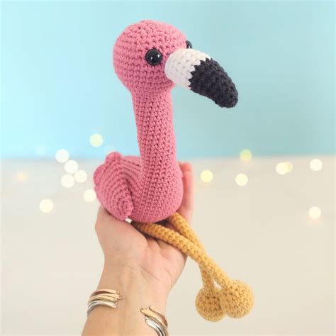 Basic & Beginner-Friendly Flamingo Designs