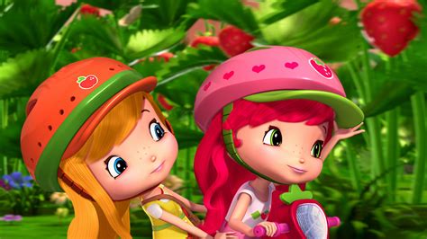 Berry Bitty Adventures: Scenes from Strawberry's World