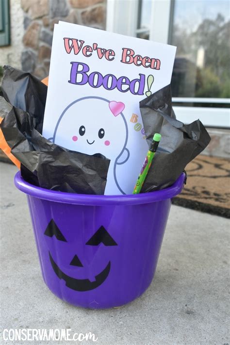 Beyond the Basics: Creative Ways to "Boo" Your Neighbors