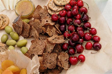 Beyond the Feast: Storytelling & Learning Crafts