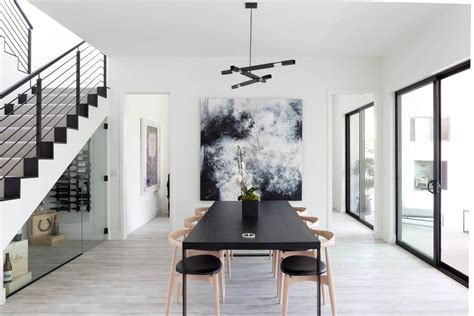 Chic & Modern: Minimalist and Contemporary Designs