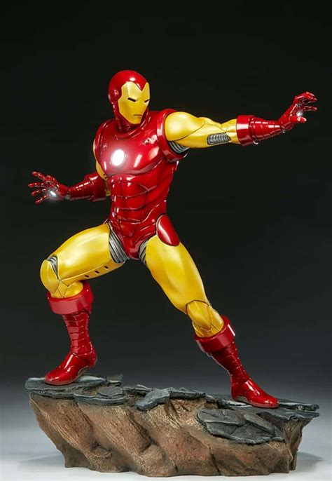 Classic & Iconic Iron Man Poses