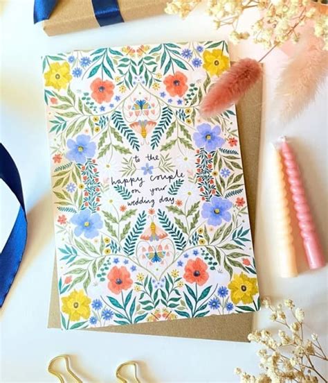 Crafting the Perfect Message: Categories for Every Mom