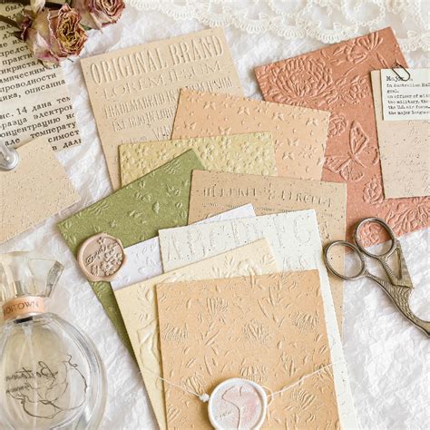 Digital & Hybrid Crafting: Blending Screen and Paper Creativity