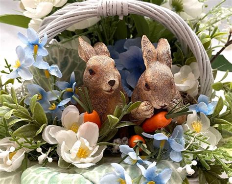 Easter Basket Bunnies: Ready for the Hunt!