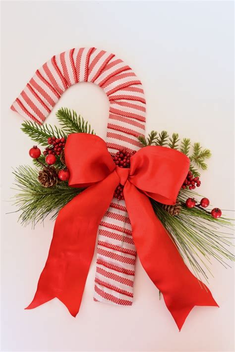 Elegant & Modern Candy Cane Decor Accents