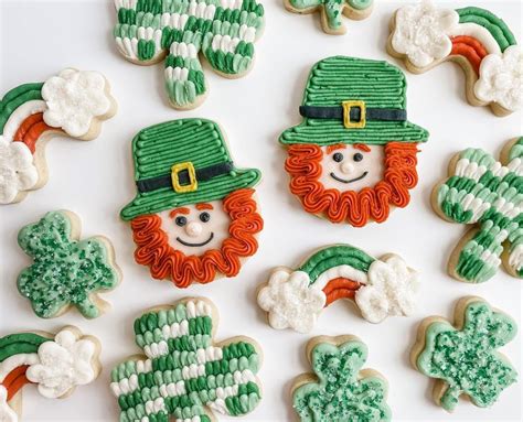 For the Little Leprechauns: Simple & Sweet Shamrock Designs