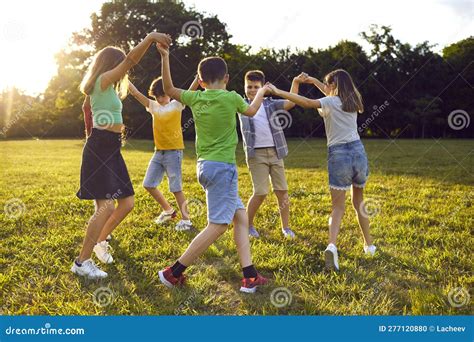 Fun & Informal Uses: Friends, Family & Beyond
