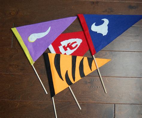 Game Day & Party Planner: Team Spirit & Decorations