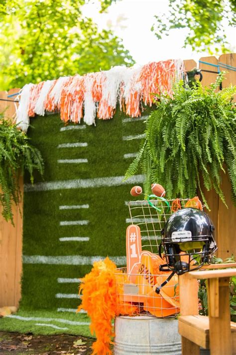 Game Day Ready: Party & Event Decorations
