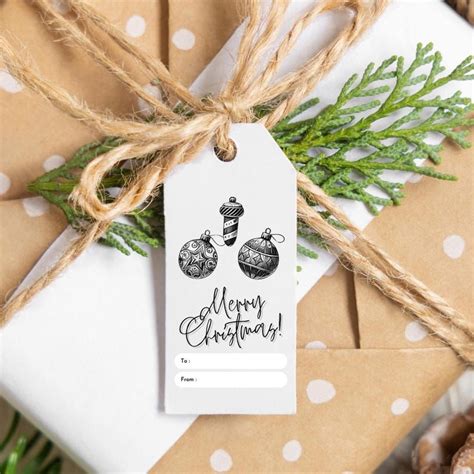 Gift-Giving Touches: Printable Tags & Wraps