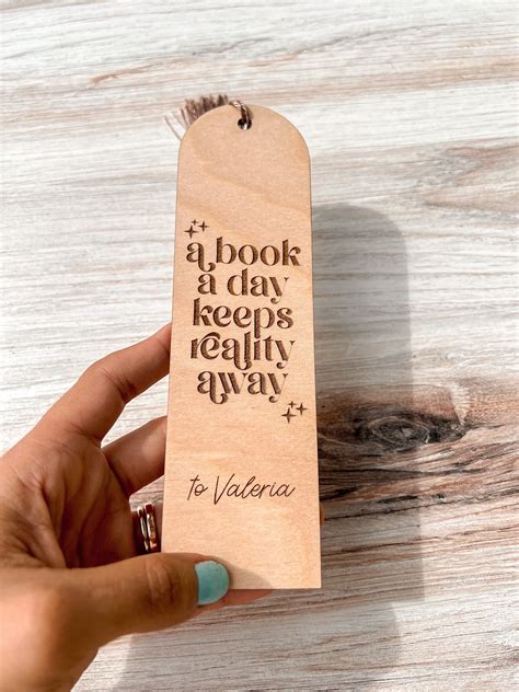 Gifts from the Heart: Crafting Personalized Bookmarks for Loved Ones