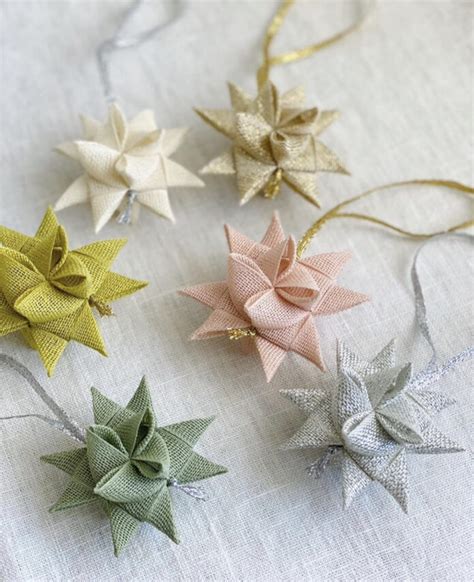 Green & Festive: Eco-Friendly & Upcycled Printable Ornaments