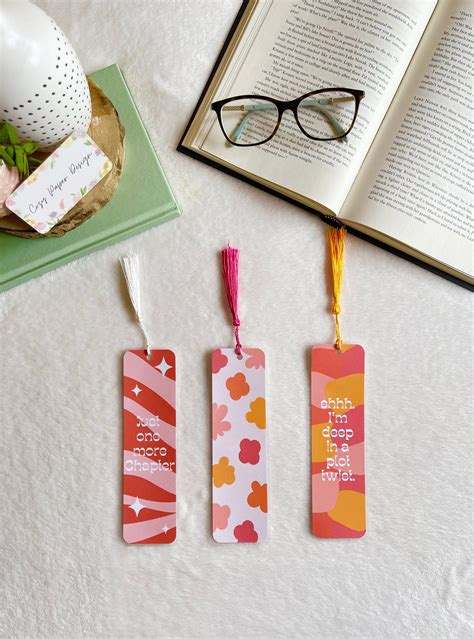 Mastering the Medium: Tips & Tricks for Coloring Your Bookmarks Like a Pro