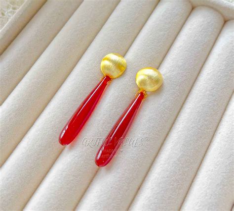 Materials & Finishes: Beyond the Basics for Your Earring Journey