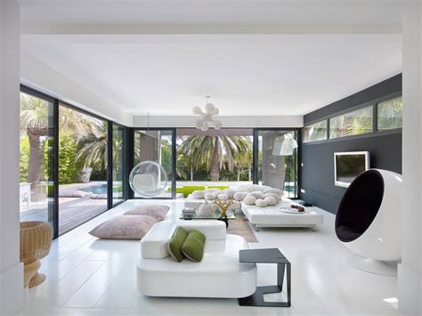 Modern & Chic: Sleek Printable Decor Ideas