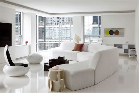 Modern Minimalism & Geometric Flair