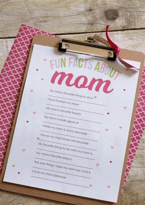 Mom's Favorites & Fun Facts: The Classic Questionnaire