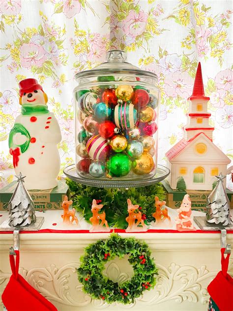 Nostalgic Home Decor & Ornaments