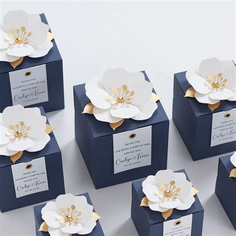 Party & Event Ready: Favor Boxes & Decor