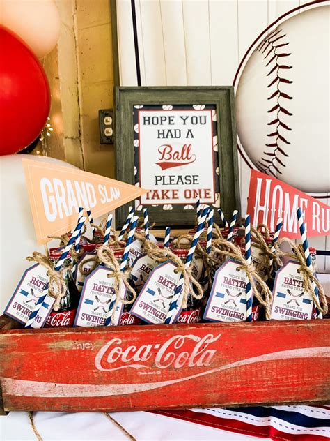 Party Perfect: Baseball Field Decor & Games