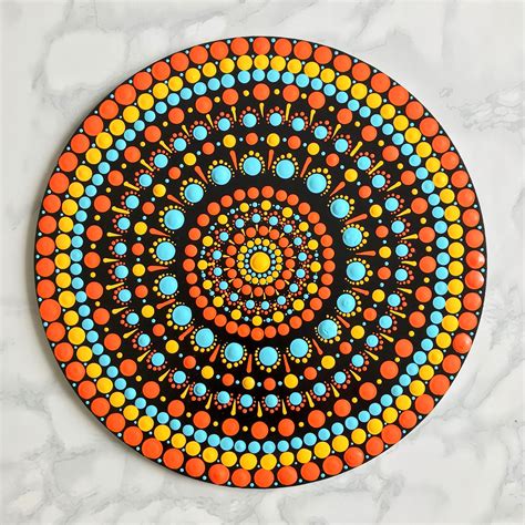 Practical & Pretty: Dot Art for Everyday Objects