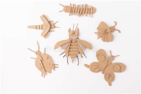 Recycling & Upcycling with Printable Insects: Eco-Conscious Crafting