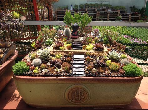 Small Wonders: Miniature & Decorative Uses