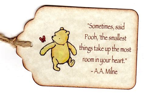 Sweet Sentiments: Pooh-Themed Cards & Gift Tags
