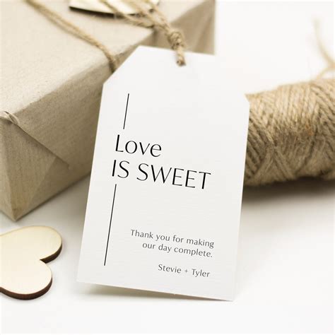 Sweet Simplicity: Modern & Minimalist Tags for Elegant Gifts