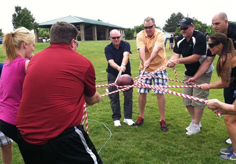 Teamwork & Family Bonding Games for Group Travel