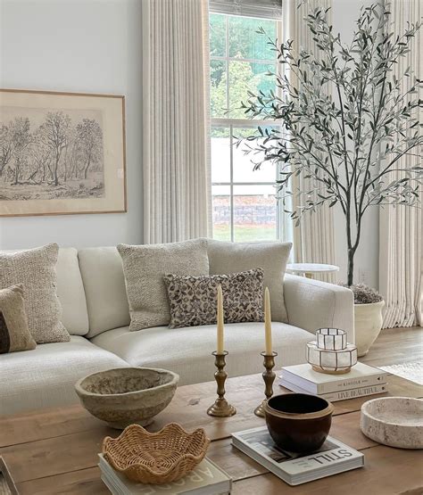 The Classic & Traditional: Timeless Antler Appeal