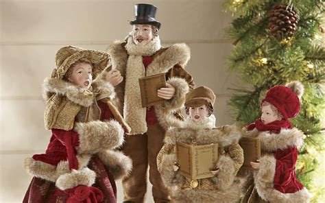 The Timeless Classics: Your Go-To Caroling Essentials
