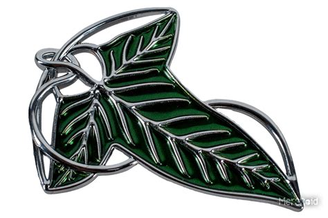 Tips for Personalizing Your Elven Leaf Brooch