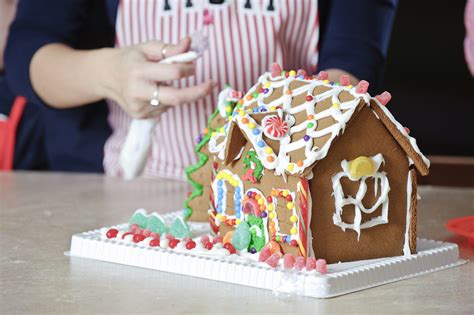 Tips for Personalizing Your Gingerbread House Masterpiece