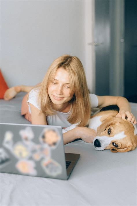 Tips for Personalizing Your Pet's Memorial