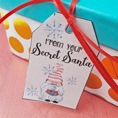 Tips for Personalizing Your Santa Tags